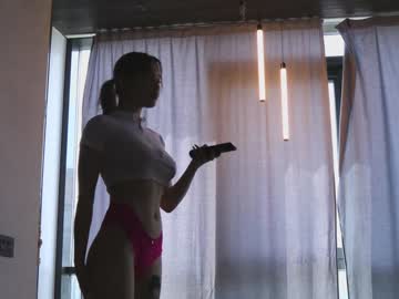 webcam girl angella_kleee live cam image #4709039