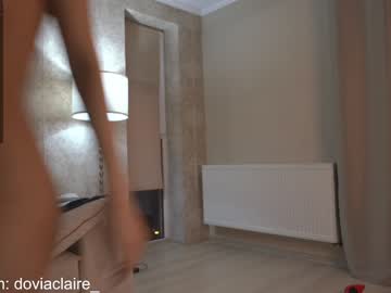webcam girl dovia live cam image #958298