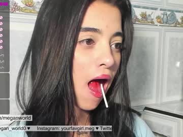 webcam girl megan_world live cam image #1963813