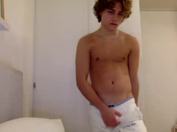 webcam man chaseehutch live cam image #5695049