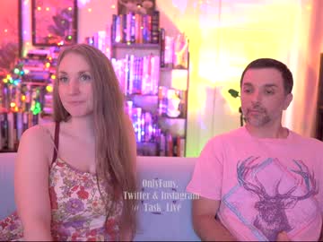 webcam couple task_manager live cam image #1832300