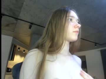 webcam girl mysat live cam image #1530935