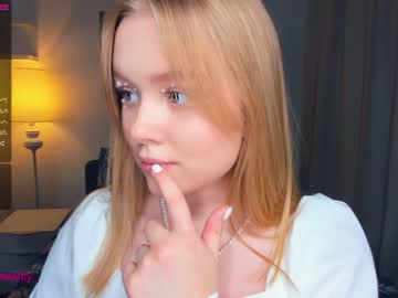 webcam girl sun_shiiine live cam image #4749566