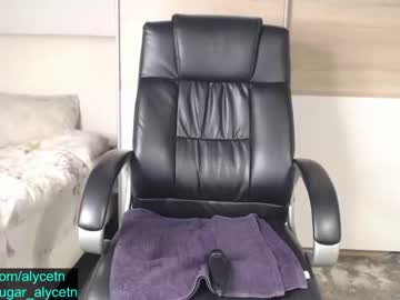 webcam girl alycetn live cam image #4138100