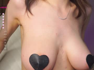 webcam girl amandamedrano live cam image #4587920