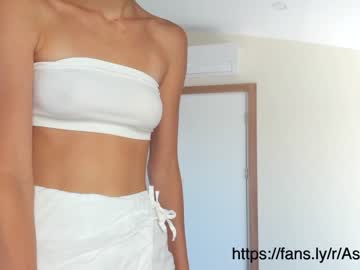 webcam girl xoanetta live cam image #4995518