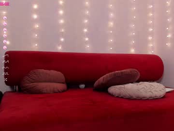 webcam girl cherry_deee live cam image #4179209