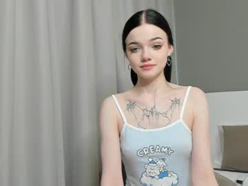 webcam girl stussy_montana live cam image #1721157