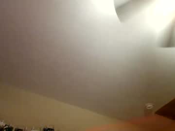 webcam girl emilytaylorxo live cam image #4794182
