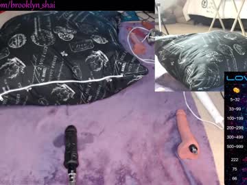 webcam girl brooklyn_shai live cam image #2051247