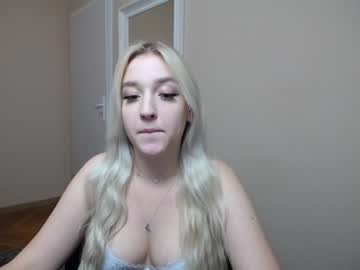 webcam girl silvia_leigh live cam image #200730