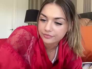 webcam girl cassies1 live cam image #6831729