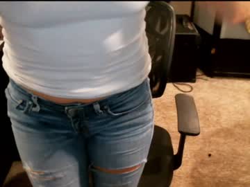 webcam girl canyoumakemesquirt live cam image #1224996