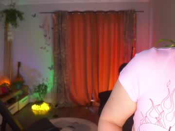 webcam girl juicyandthepussyblvd live cam image #3686765