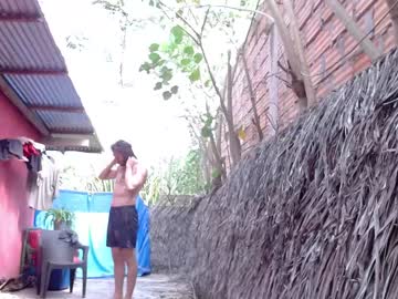 webcam couple minikunis live cam image #4777554