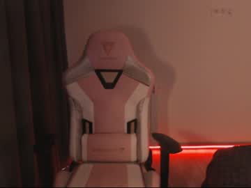 webcam girl aimeclarks live cam image #997460