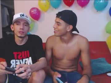 webcam man fratguysonline live cam image #2954095