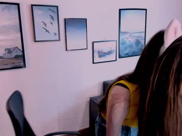 webcam girl maliatale live cam image #4134400