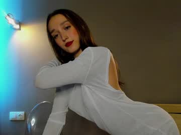 webcam girl _meganmeow_ live cam image #4252844