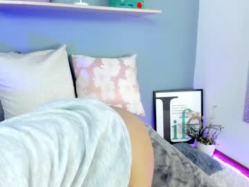 webcam girl saschaholmen live cam image #2828684