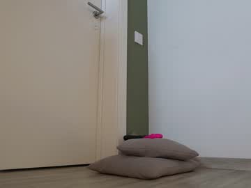 webcam girl nico_rock live cam image #1980306