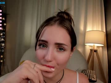 webcam girl wivibrockk live cam image #2470483