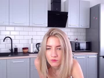 webcam girl ella__sweety live cam image #1655387