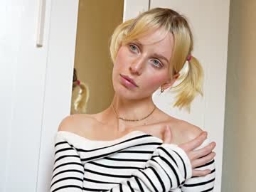 webcam girl ellaa91 live cam image #4676948