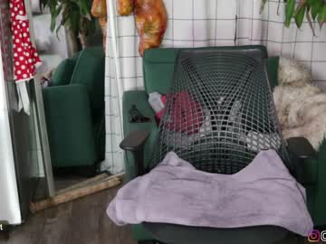 webcam girl maeveminx live cam image #3650389