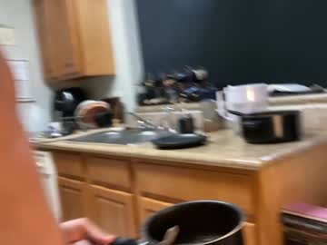 webcam man makingmoans live cam image #4661702