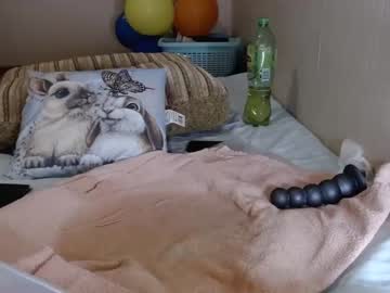 webcam girl savage_miracle live cam image #1323033