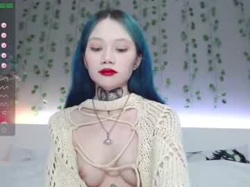 webcam girl le_chan live cam image #4383353