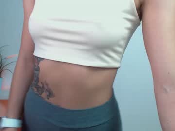 webcam girl emmi_rosee live cam image #638047