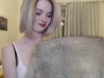 webcam girl yvaine777 live cam image #913918