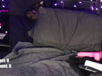 webcam girl milavalentinax live cam image #973909