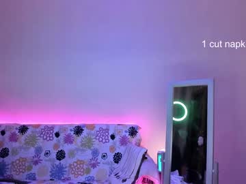 webcam girl adel_flo live cam image #3617036