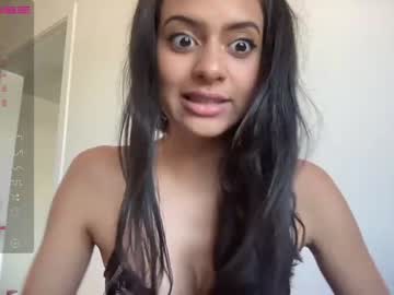 webcam girl mayahepburn live cam image #3317796