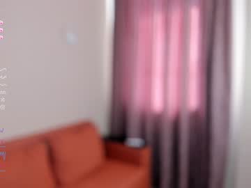 webcam girl carolynsveronica live cam image #5204019