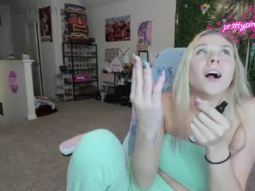 webcam girl pr3ttyp1nkpussy live cam image #2503554