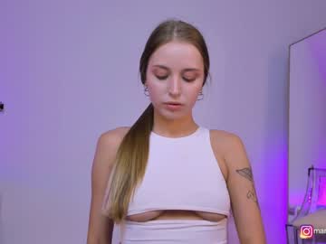 webcam girl mango_shake live cam image #1617850