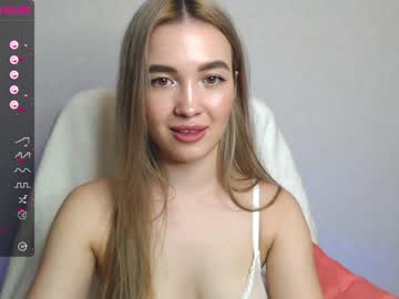 webcam girl yourvirusqueen_ live cam image #2101378