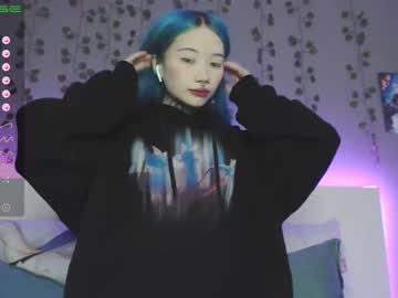 webcam girl le_chan live cam image #2687575
