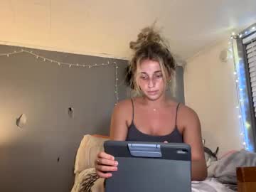 webcam girl macyxaldy live cam image #7088010