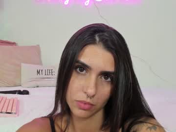 webcam girl jeangreybianca live cam image #3790847