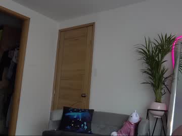webcam girl beyllove_d live cam image #603438