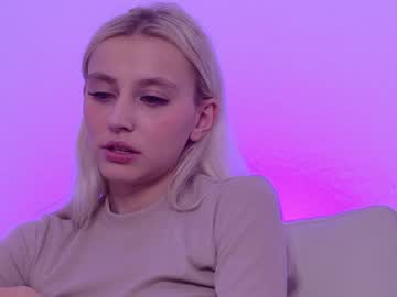 webcam girl shycinderella live cam image #720081