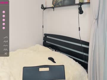 webcam girl sweet_idol live cam image #2272991