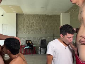 webcam man exotic_gold live cam image #4635078