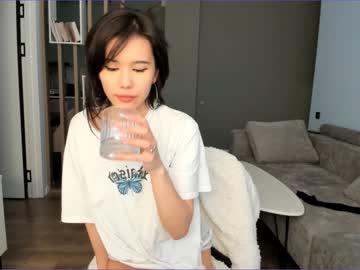 webcam girl yoori_s live cam image #6445906