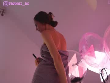 webcam girl taanni_bc live cam image #5218207